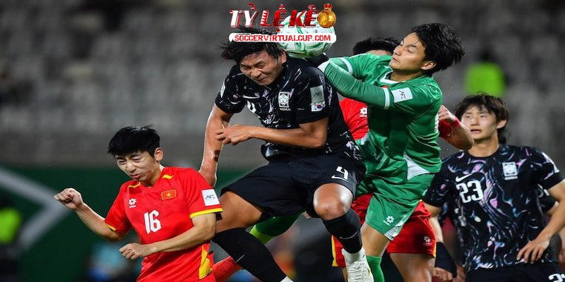 Cao Văn Bình tỏa sáng giúp những chiến binh Sao vàng đứng vững sau hiệp phụ Cao Văn Bình tỏa sáng giúp những chiến binh Sao vàng đứng vững sau hiệp phụ